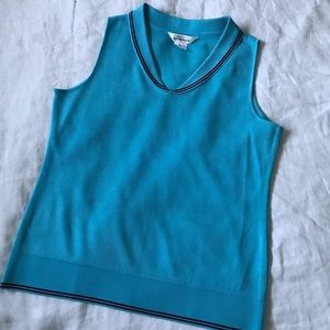 misook // collared sleeveless blouse